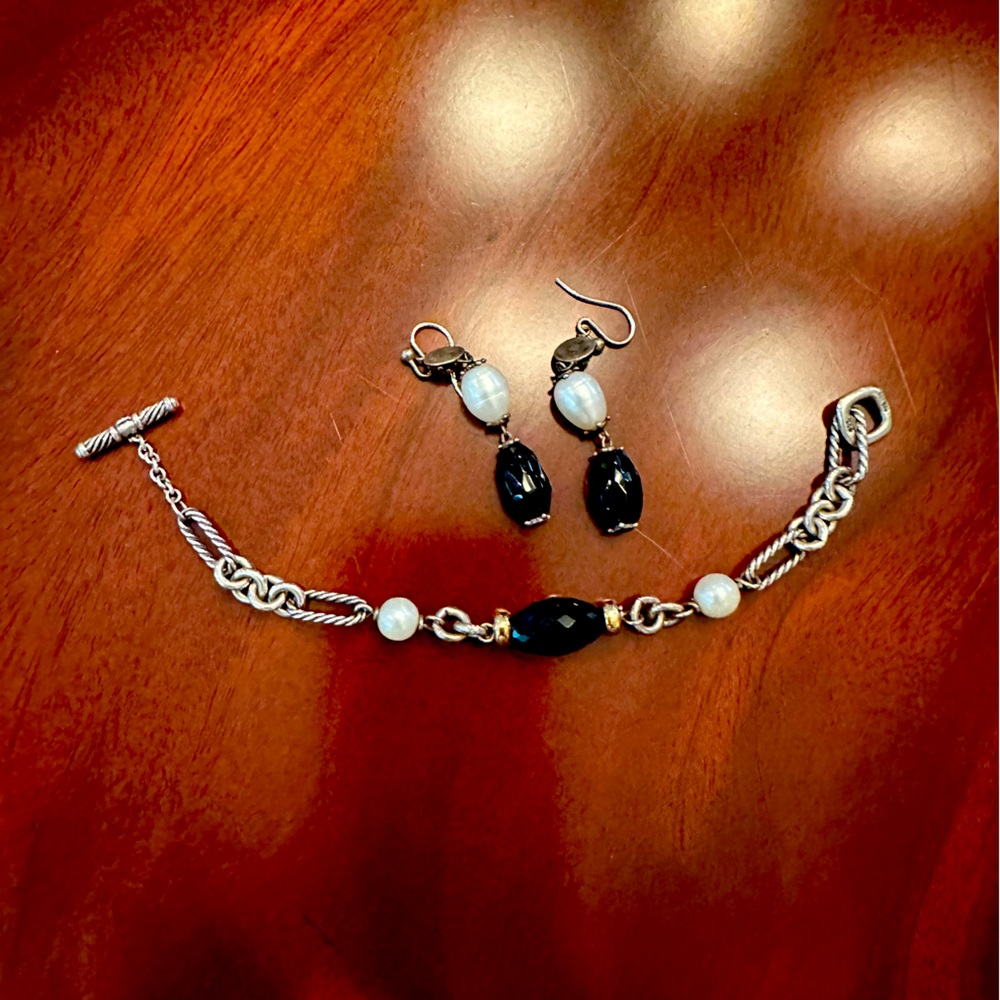 David Yurman Bracelet & earrings in onyx- pearl - sterling w/ 14k gold accents